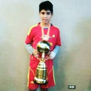 Meet your Posher, Ricardo